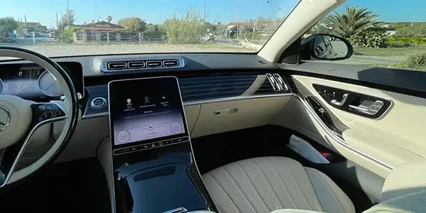 mercedes s interni
