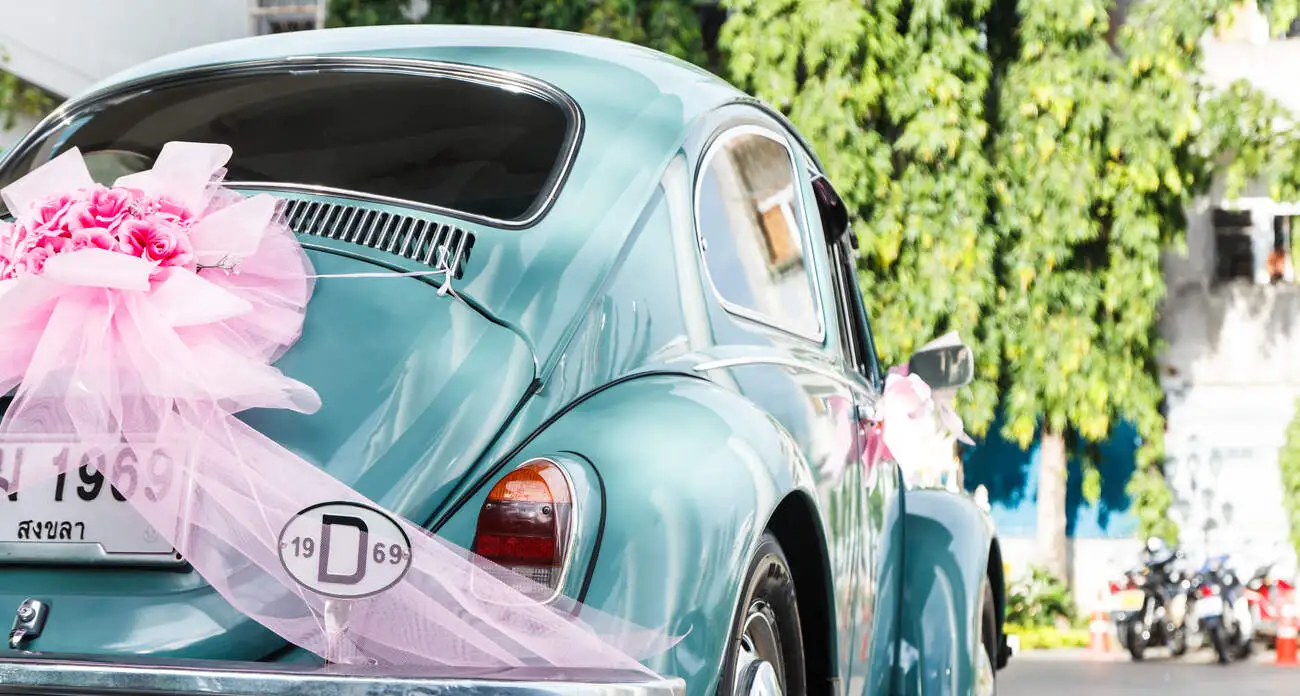 addobbi nastri tulle auto sposi
